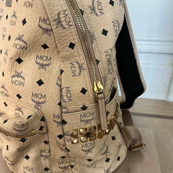 MCM Stark Side Studded Canvas Large Backpack Beige - Picture 4 of 9